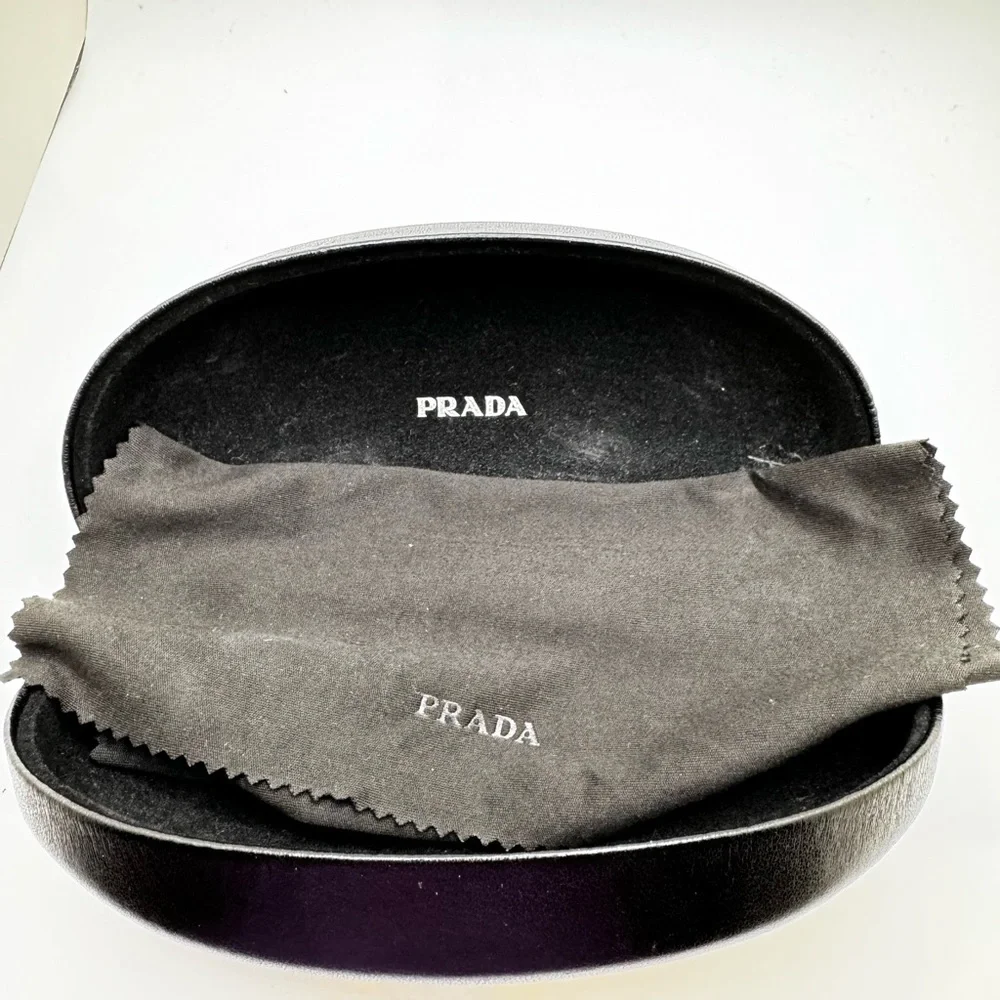 Prada Havana Brown Tortoise Shell Polarized Sunglasses with gold lenses - EUC - Picture 10 of 10